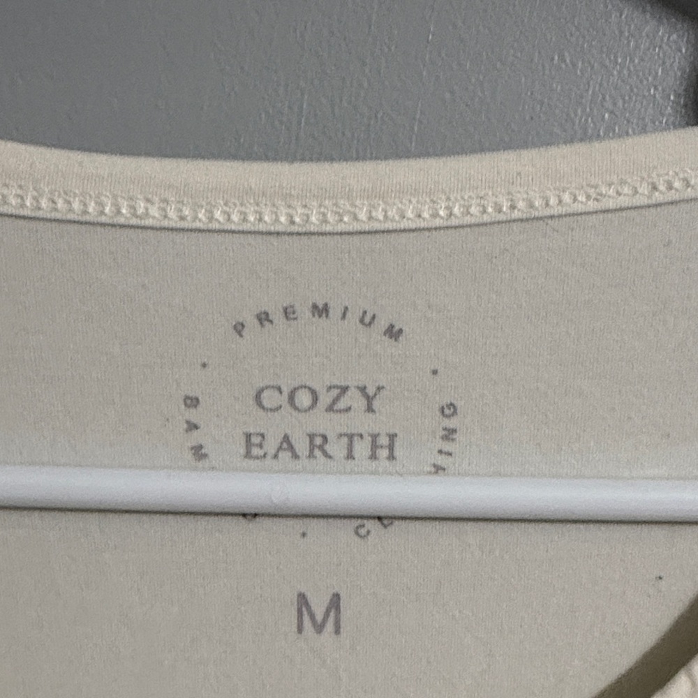 Women’s Cozy Earth Cream Short Sleeve Tshirt - Picture 2 of 5